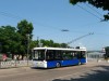 В Севастополе обстреляли троллейбус