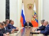 Путин обсудил с силовиками и топ-чиновниками ситуацию в Крыму