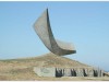 Знаменитый крымский памятник реконструируют автогеном и отбойными молотками