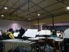 Оркестр крымской филармонии из-за холодов репетирует в пивной палатке (фото)