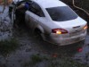 В Крыму автомобиль улетел в речку (фото)