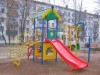 В Крыму мать забыла детей в песочнице