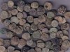На раскопках в Старом Крыму археологи обнаружили 150 монет и ювелирные украшения