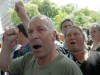В Киеве депутаты разбегались через подземные ходы от чернобыльцев и афганцев из Крыма
