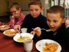 Чем кормят детей в школьных столовых Симферополя