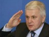 Литвин обиделся на критику в адрес премьера Крыма