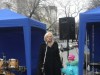Депутат в Симферополе вышла на улицу, чтобы спеть
