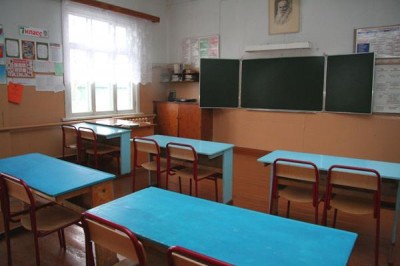В Симферополе снова на работу хочет скандальная учительница