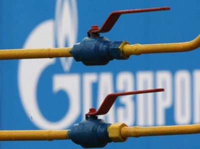 Азаров обещает договориться с Газпромом