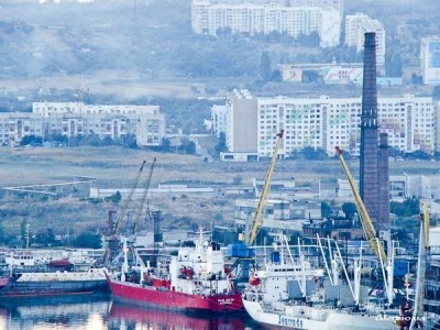 Порт на востоке Крыма не хочет в руки местных чиновников (фото из интернета)