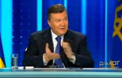 Януковичу поступила 21 тысяча звонков
