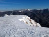 В горах Крыма экстремал чуть не остался без скальпа
