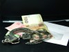 В Симферополе завуча поймали на взятке в 9 тысяч гривен