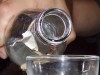 В Симферополе продавщица обезвредила налетчика бутылкой водки