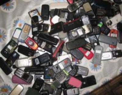 Симферопольских зэков оставили без мобильников