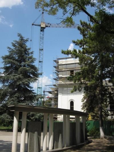 Из центра Симферополя убрали башенный кран