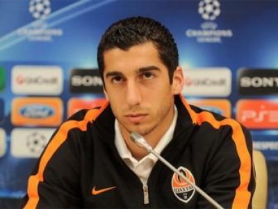 УЕФА назвала лучшим Мхитаряна УЕФА назвала лучшим Мхитаряна