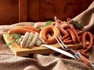 ДУМК пожаловался на производителей колбасы