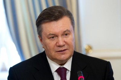 Янукович отрицает донецких во власти