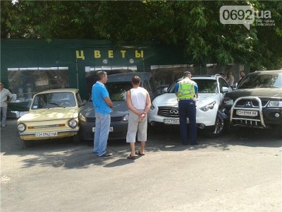 В Севастополе появилась сверхплотная парковка