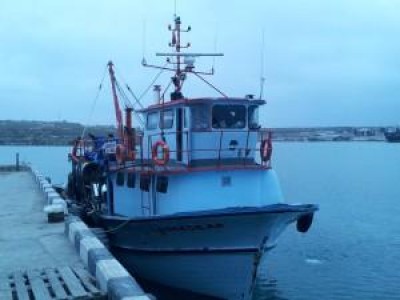 Крымским рыбинспекторам отдали турецкую шхуну