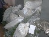 В Крыму милиционеры мешками собирают коноплю у селян (фото)