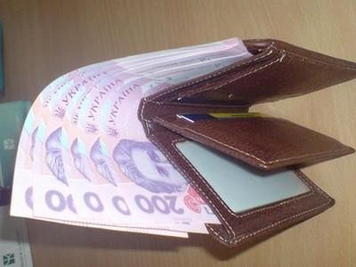 В Крыму стали активно ловить валютных менял