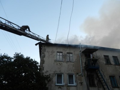На ремонт сгоревшей трехэтажки в Крыму дадут 2,5 миллиона