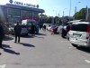 В Симферополе девушка на парковке разбила три машины (фото)