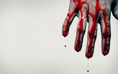 В Севастополе спасли окровавленного пациента