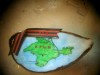 Крым с георгиевской ленточкой изобразили на яблочном зернышке (фото)