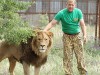 Зубков рассказал, почему на него напал лев