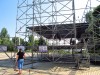 На главной площади Керчи устанавливают сцену