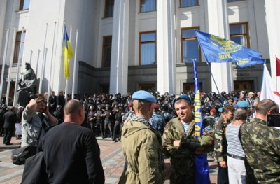 Афганцы  грозят власти протестами (фото с http://www.segodnya.ua