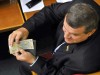 Депутаты отменили себе льготы