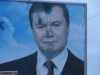 Бигборды с Януковичем в Крыму забрасывают из-за непонимания реформ - юрист