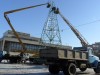 В Симферополе уже разбирают елку