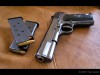 У жительницы Керчи отобрали пистолет с патронами