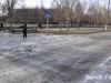 В Керчи прорвавшийся водопровод устроил горожанам каток