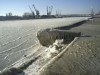 Керчан просят не ходить по замерзшему проливу