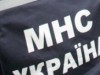 В Крыму вчера весь день рубили деревья, спасали рожениц и автомобили милиции из снега