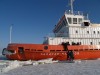В Азовском море продолжают работать ледоколы
