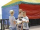 В Феодосии предлагают фото с голубями