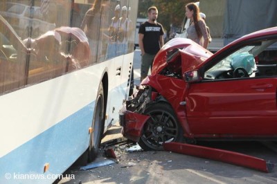 Виновным в ДТП в центре Симферополя стал водитель иномарки