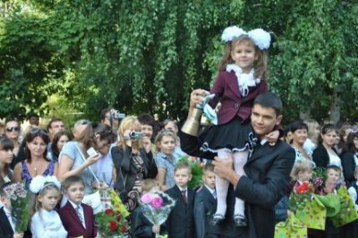 В Симферополе завтра всех школьников выведут на улицы
