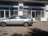 В Крыму двор школы превратили в парковку элитных авто