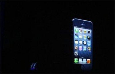 iPhone 5 в Украине появится в октябре (фото из интернета)