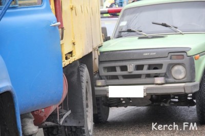 В Керчи пьяный влетел в грузовик