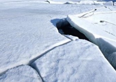 В Азовском море спасали людей изо льдов (фото из интернета)