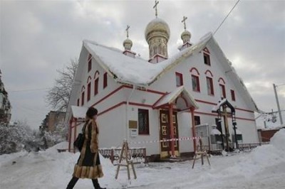 В Киеве открыто торгуют местами на кладбище